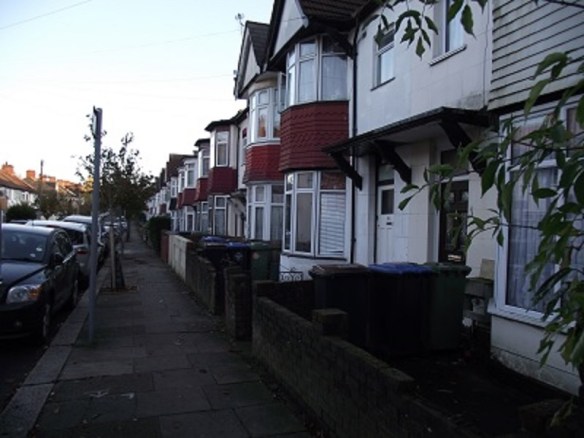 Rosebank Avenue, Greenford, London Borough of Ealing (photo Albertina McNeill)