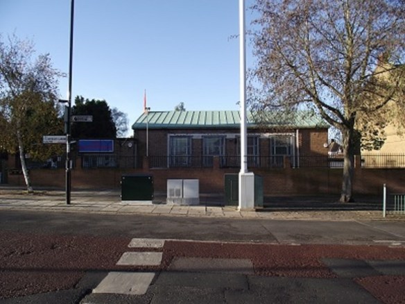 positivegreenfordanactoffaithorfolly2shreejalarammandir